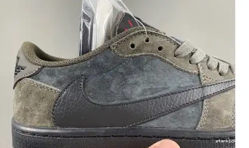 LOW TRAVIS  CQ4277-111 SCOTT SP  RETRO 1 JORDAN OG CQ4277-111 0606